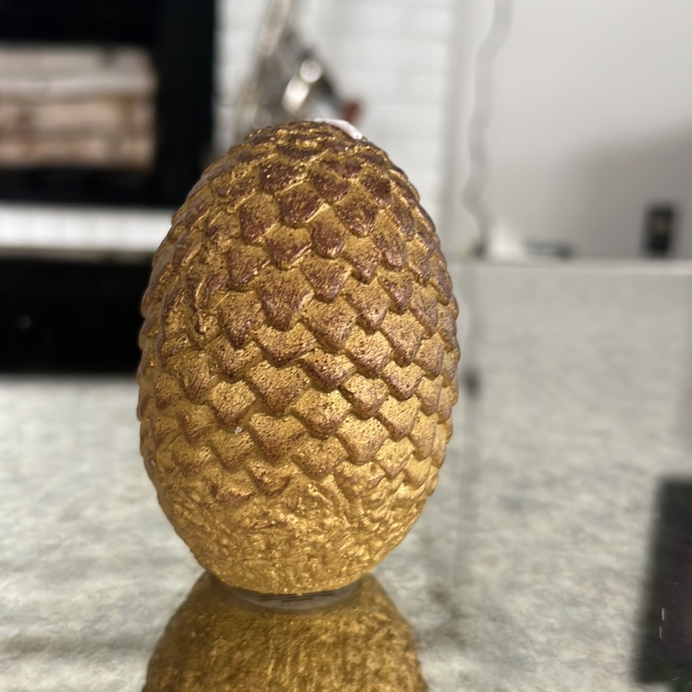COPY - Game of Thrones Dragon Egg candle - Picture 4 of 4
